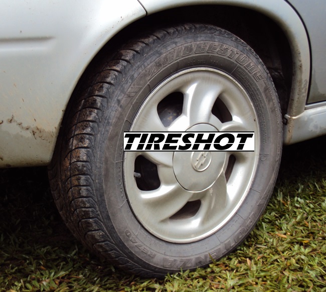 Tire Bridgestone Potenza RE740
